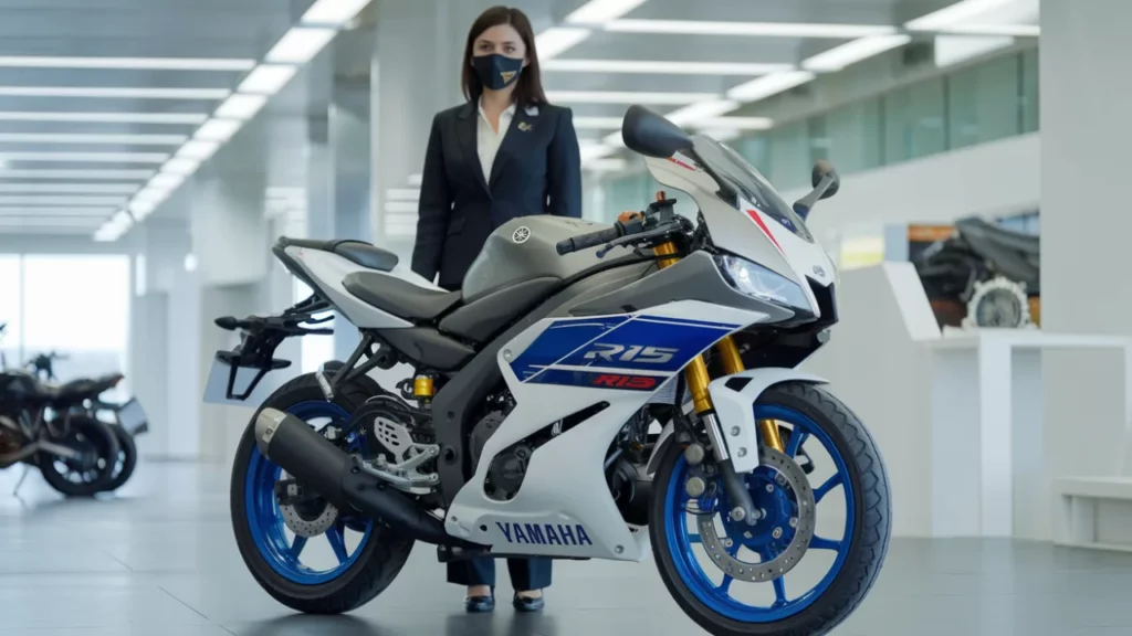 Yamaha R15 V5 (3)